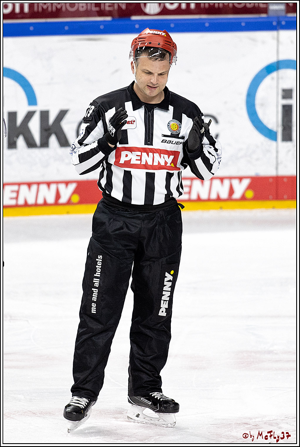 PENNY DEL;  Koelner Haie - Straubing Tigers; Koeln, 14.04.2021
